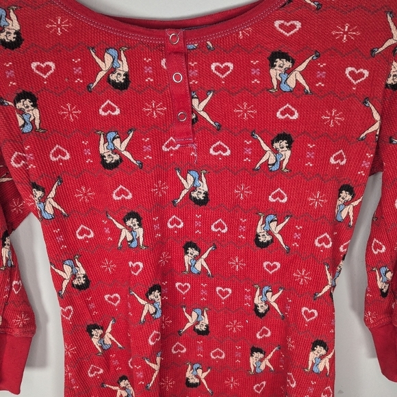Betty Boop Sleepwear Christmas Sleep Button heart Shirt Top size woman's Large - Picture 2 of 5